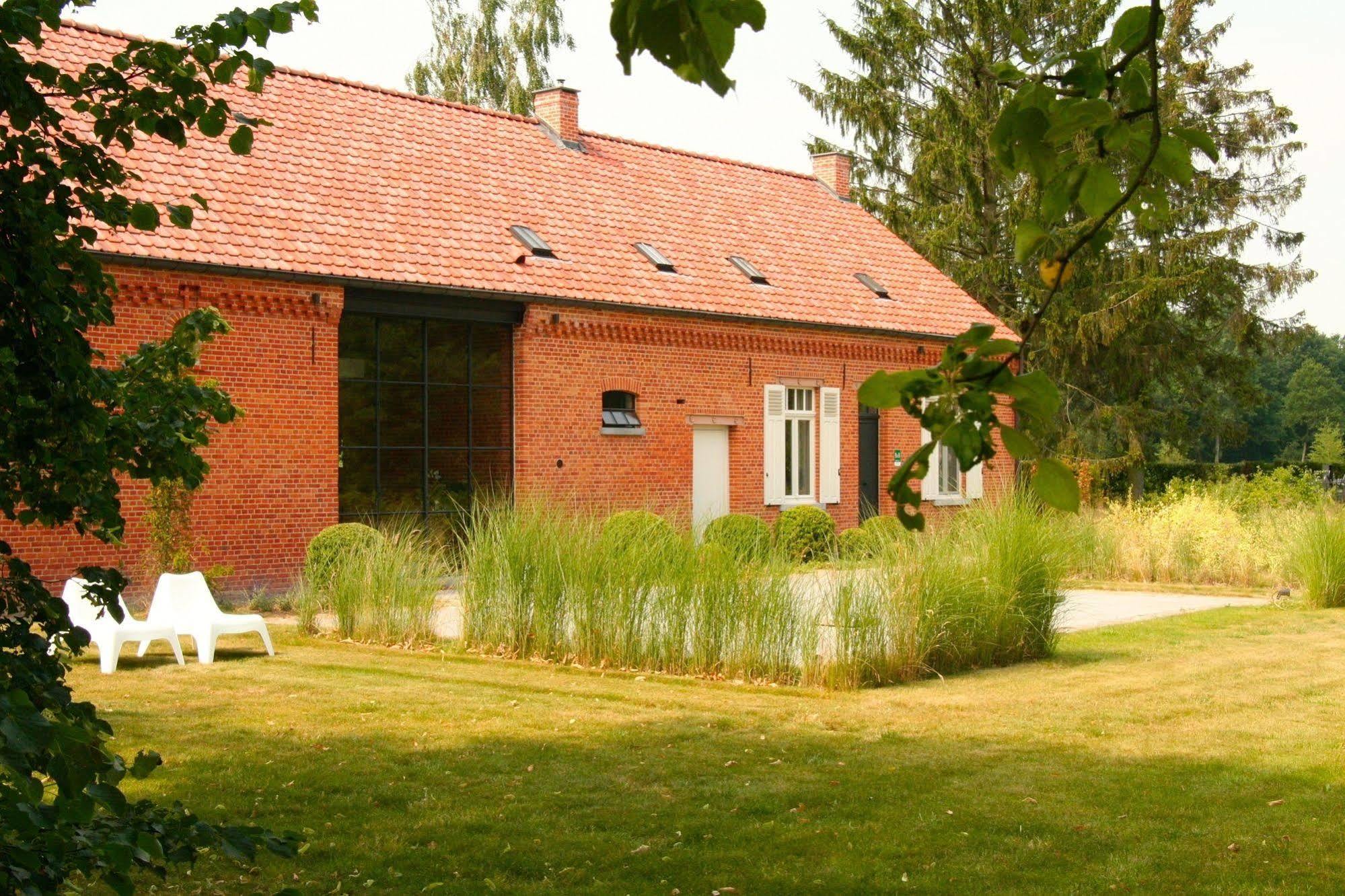 O-Lit Bed & Breakfast Paal Exterior photo
